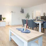 Deluxe For 5 - Sauna & Pool - Free Parking Daire *