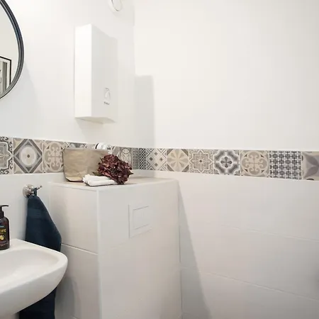 Deluxe For 5 - Sauna & Pool - Free Parking * Winterberg