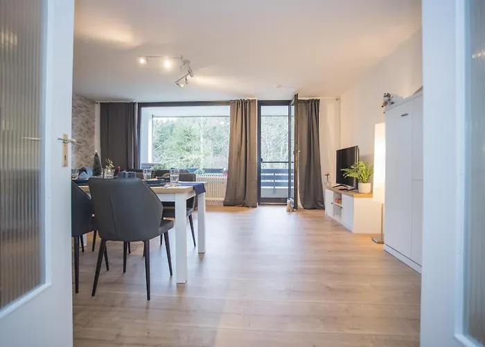 Deluxe For 5 - Sauna & Pool - Free Parking Lejlighed